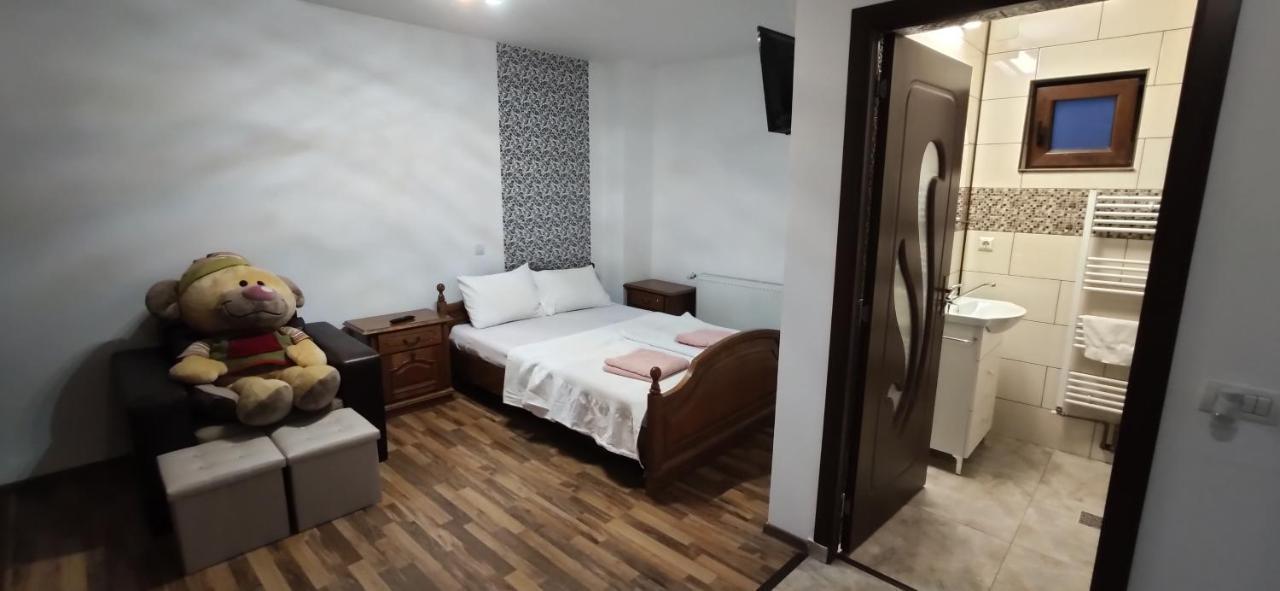 Casa Orsi Appartement Turda Buitenkant foto